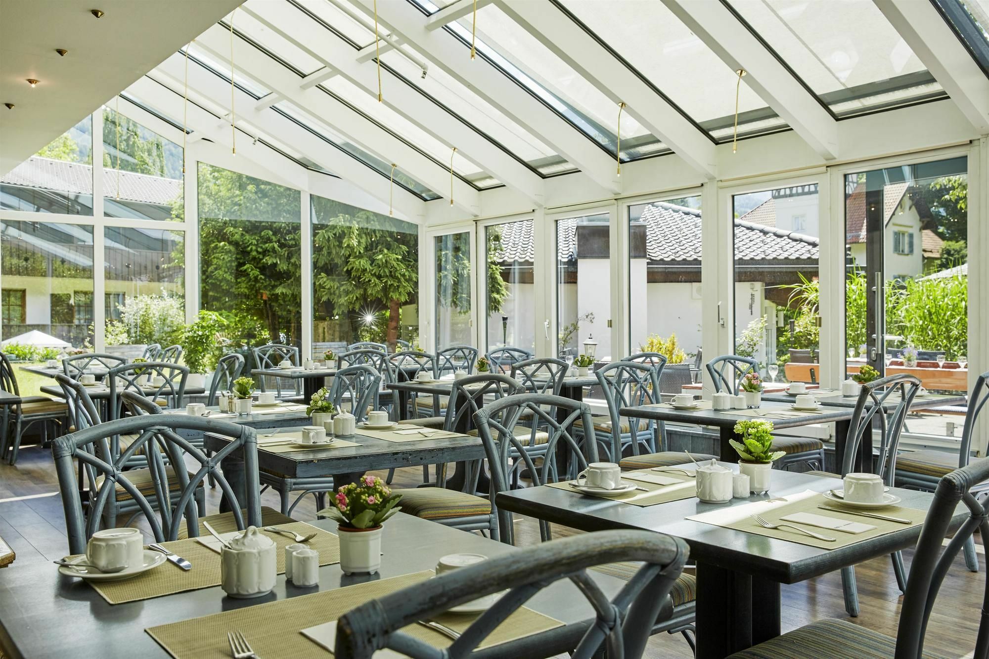 Hyperion Hotel Garmisch - Partenkirchen Exterior foto The restaurant