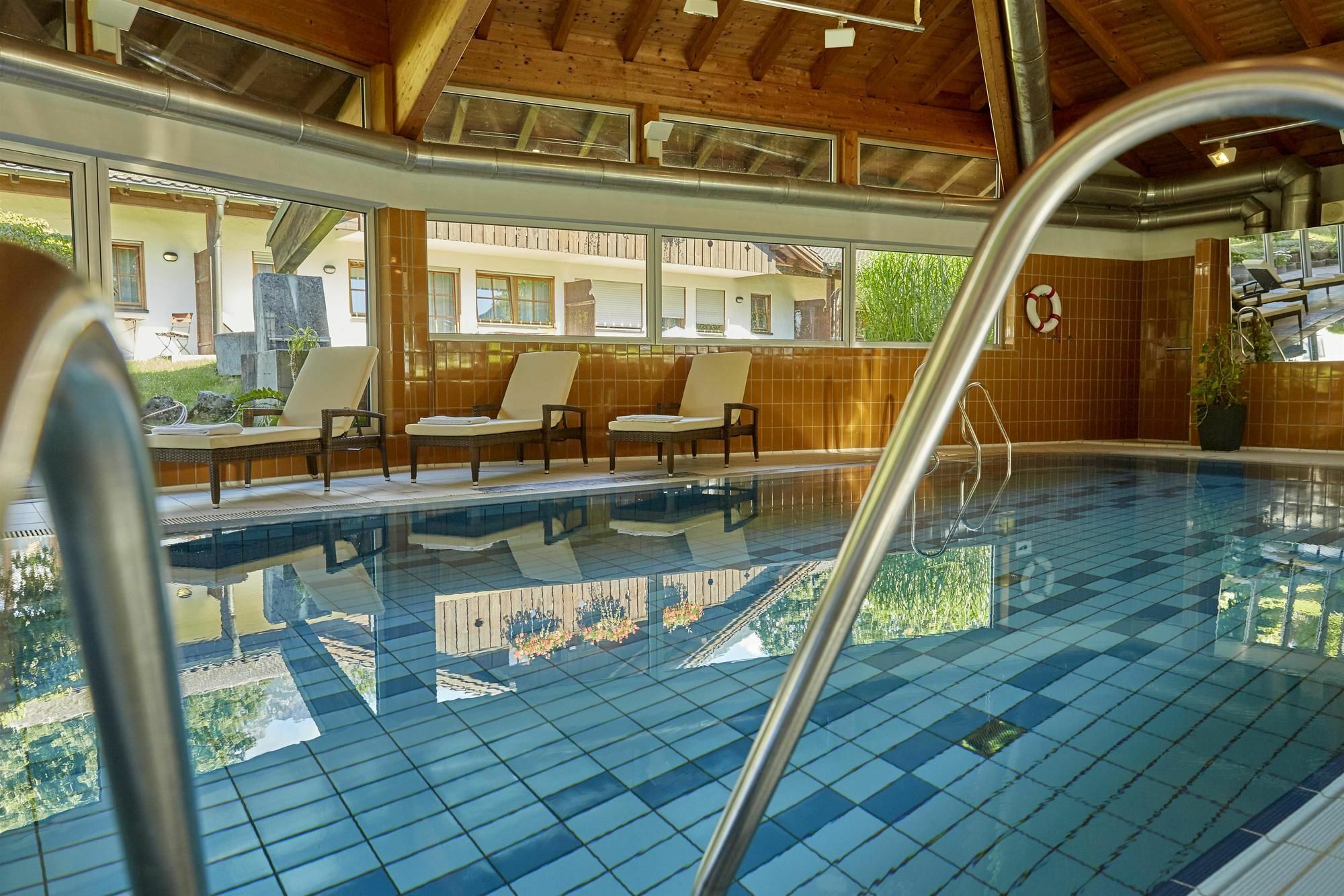 Hyperion Hotel Garmisch - Partenkirchen Exterior foto Indoor swimming pool